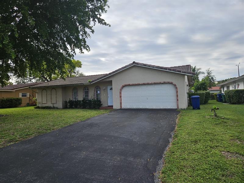 Details for 8548 24th Ct, Coral Springs, FL 33065