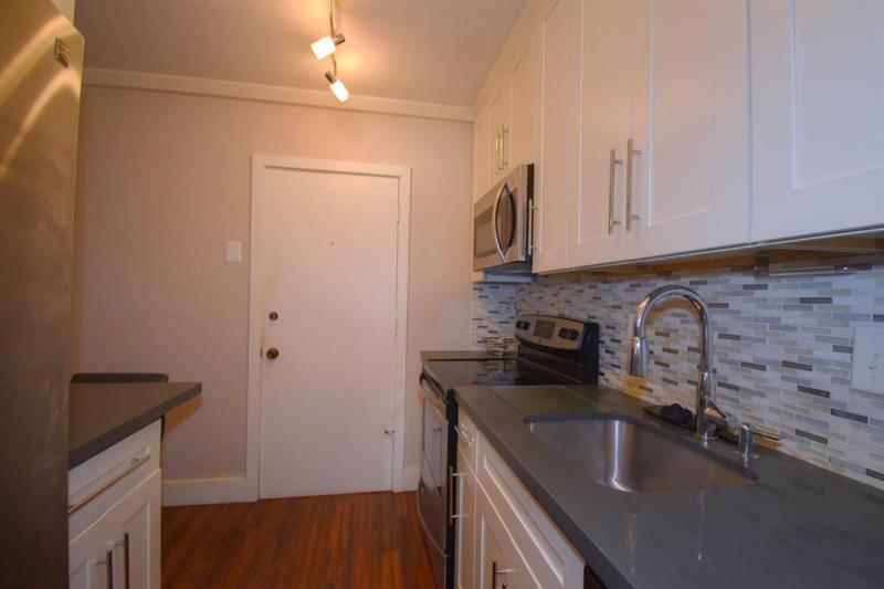 Image 11 of 21 For 2250 66th St  1528