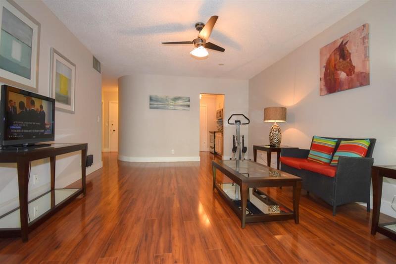 Image 9 of 21 For 2250 66th St  1528