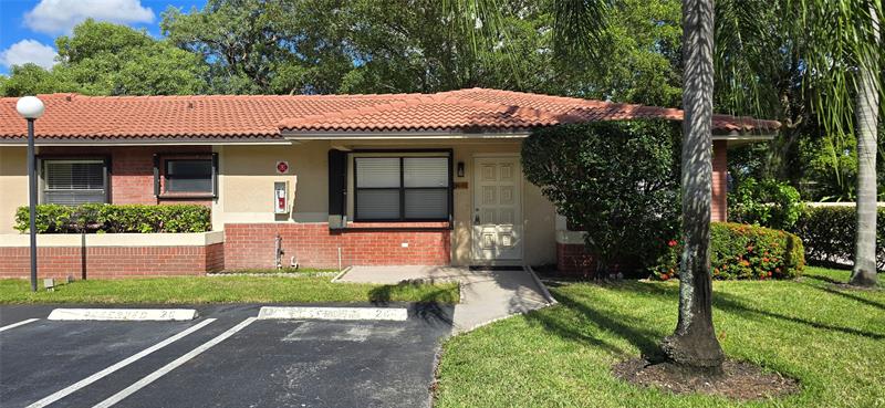 Details for 9611 4th St  , Coral Springs, FL 33071