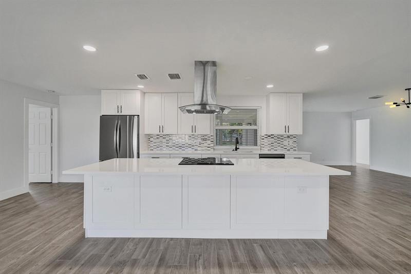 Details for 11600 26th St, Plantation, FL 33323