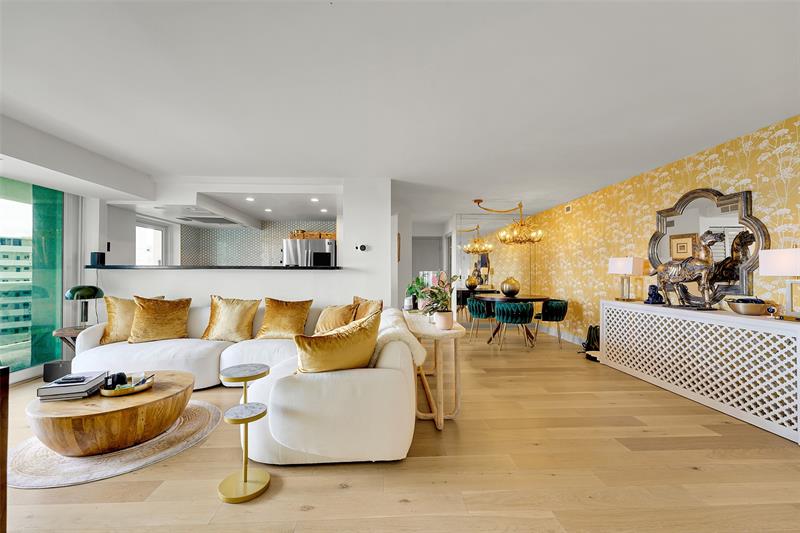 Image 3 of 47 For 2841 Ocean Blvd  1004