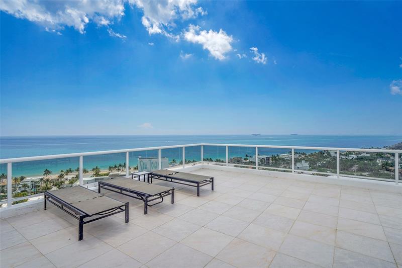 Image 38 of 47 For 2841 Ocean Blvd  1004
