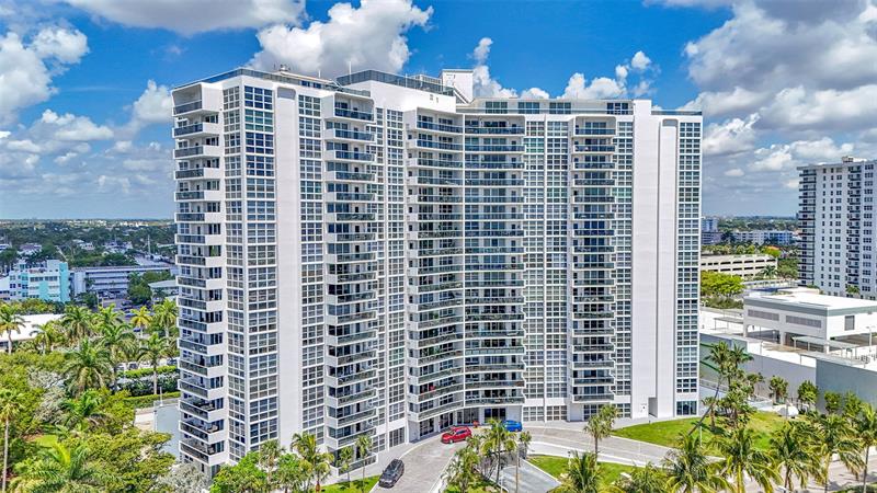 Image 41 of 47 For 2841 Ocean Blvd  1004
