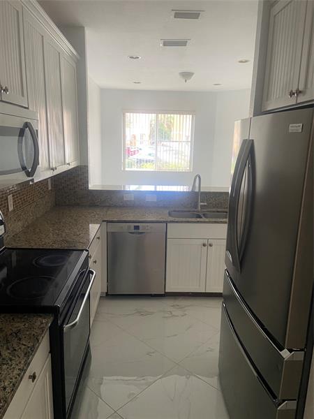 Image 4 of 14 For 8962 18th St