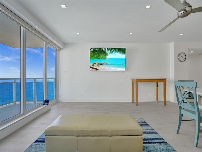 Image 3 of 82 For 3430 Galt Ocean Dr  1504