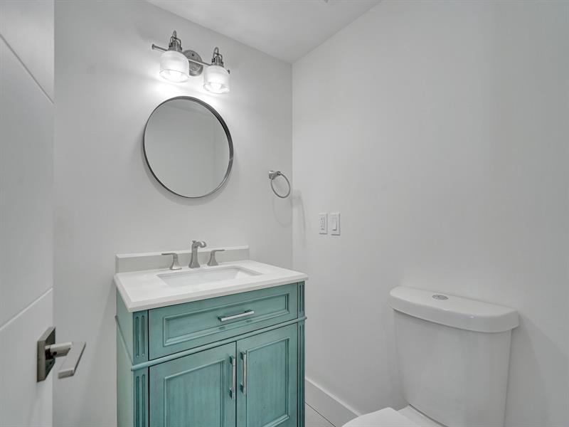 Image 42 of 82 For 3430 Galt Ocean Dr  1504