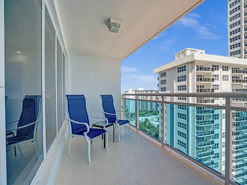 Image 45 of 82 For 3430 Galt Ocean Dr  1504