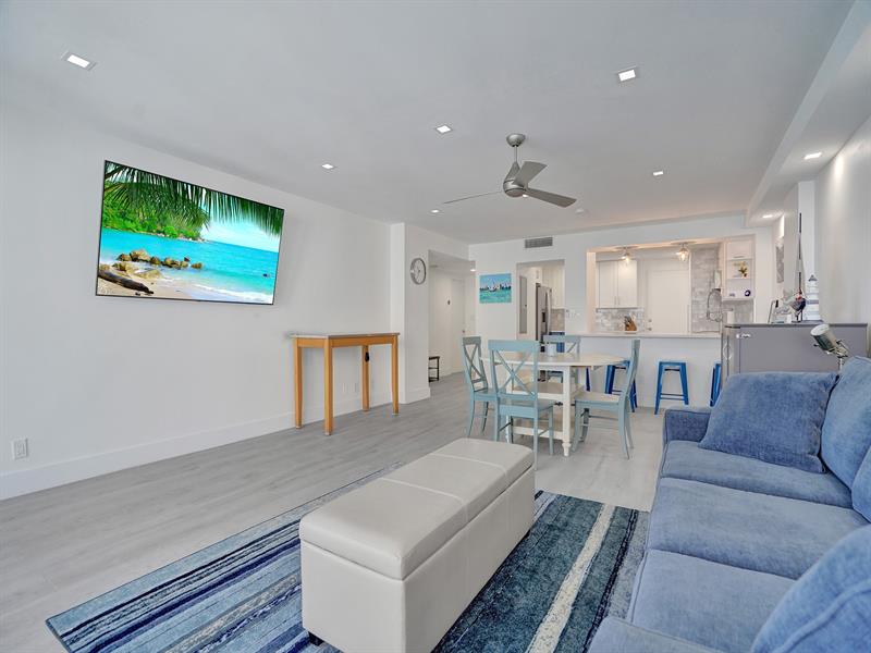 Image 5 of 82 For 3430 Galt Ocean Dr  1504
