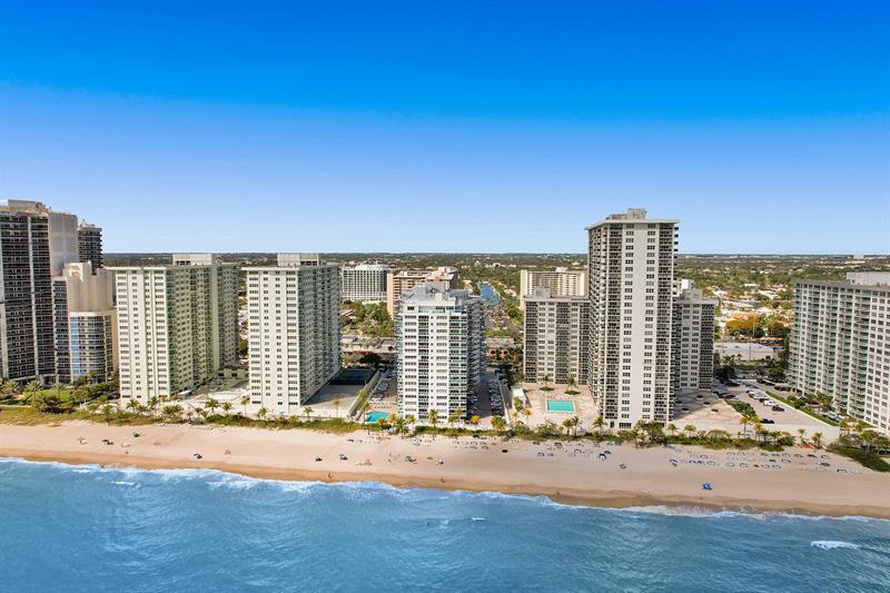 Image 71 of 82 For 3430 Galt Ocean Dr  1504