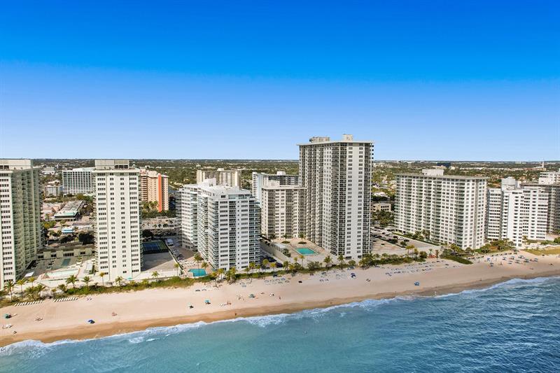 Image 72 of 82 For 3430 Galt Ocean Dr  1504
