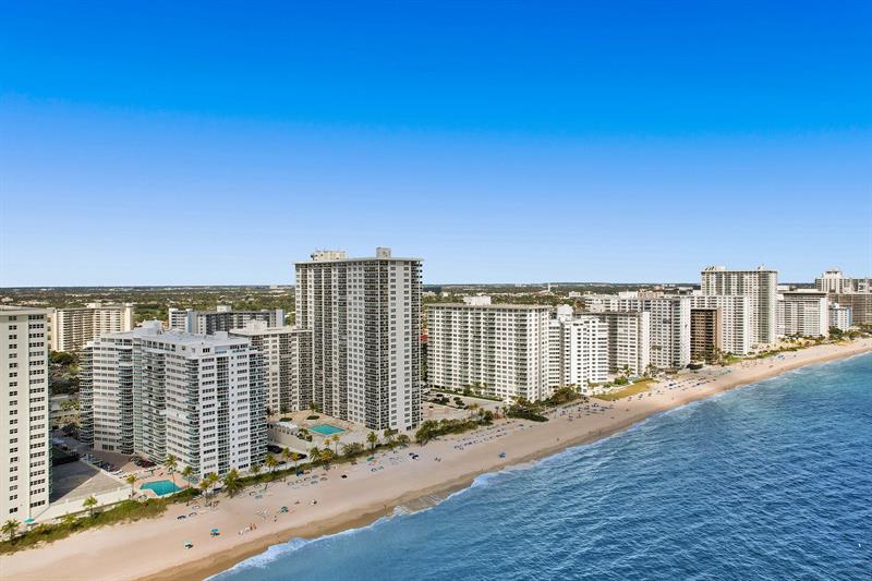 Image 73 of 82 For 3430 Galt Ocean Dr  1504