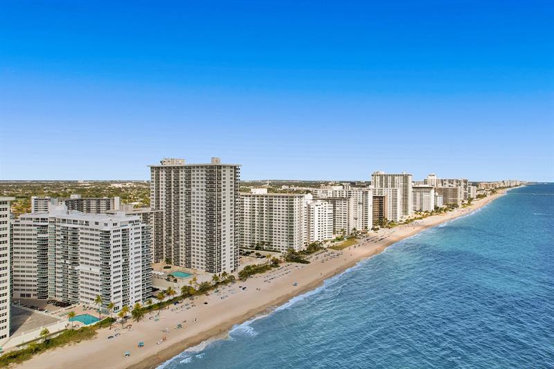 Image 75 of 82 For 3430 Galt Ocean Dr  1504