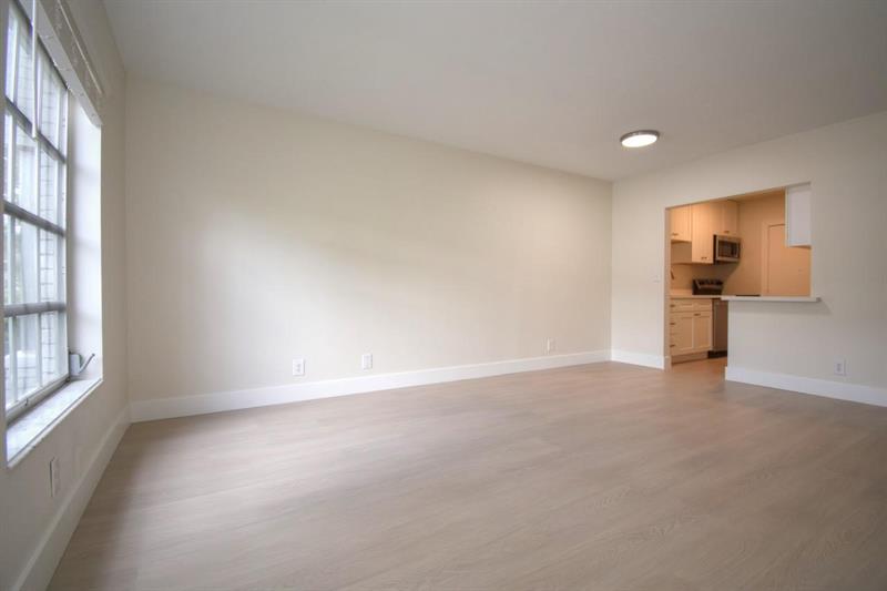 Image 6 of 16 For 2220 68th St  1007