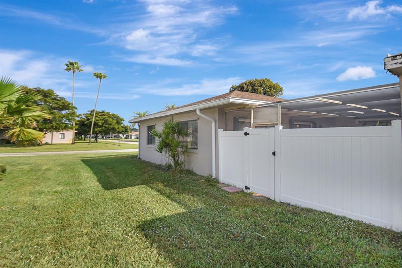 Image 34 of 45 For 14932 Wildflower Ln  14932