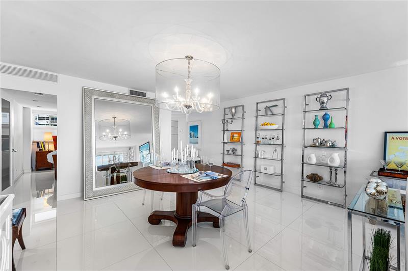 Image 14 of 39 For 2000 Ocean Dr  1209