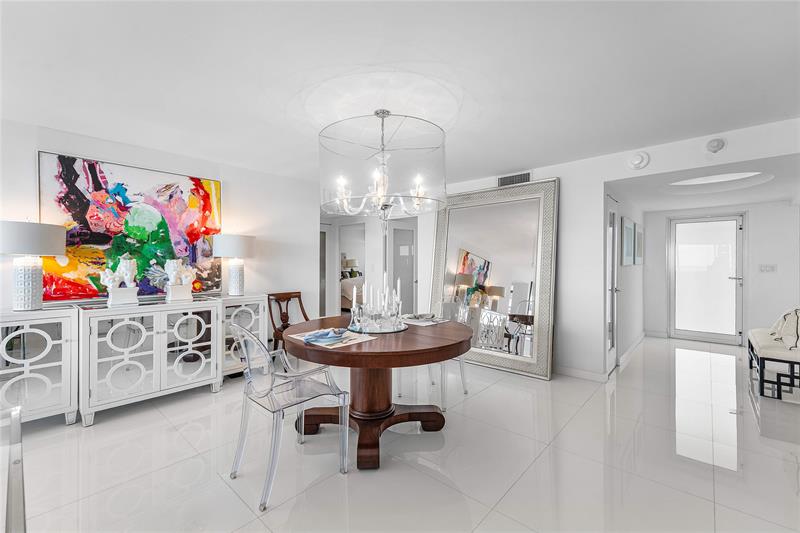 Image 15 of 39 For 2000 Ocean Dr  1209