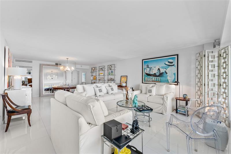Image 16 of 39 For 2000 Ocean Dr  1209