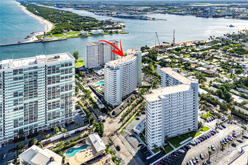 Image 35 of 39 For 2000 Ocean Dr  1209