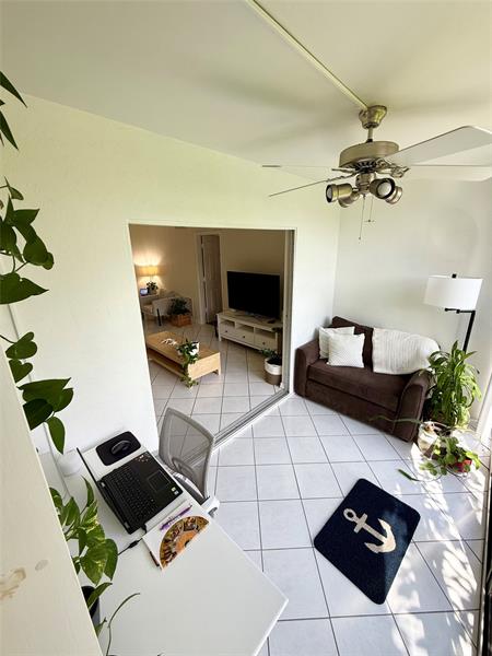 Image 5 of 39 For 2350 14th Street Cswy  108