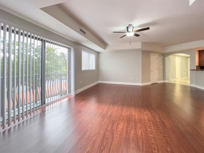 Image 37 of 73 For 4241 Ocean Blvd  102