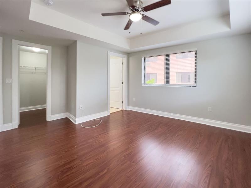 Image 41 of 73 For 4241 Ocean Blvd  102