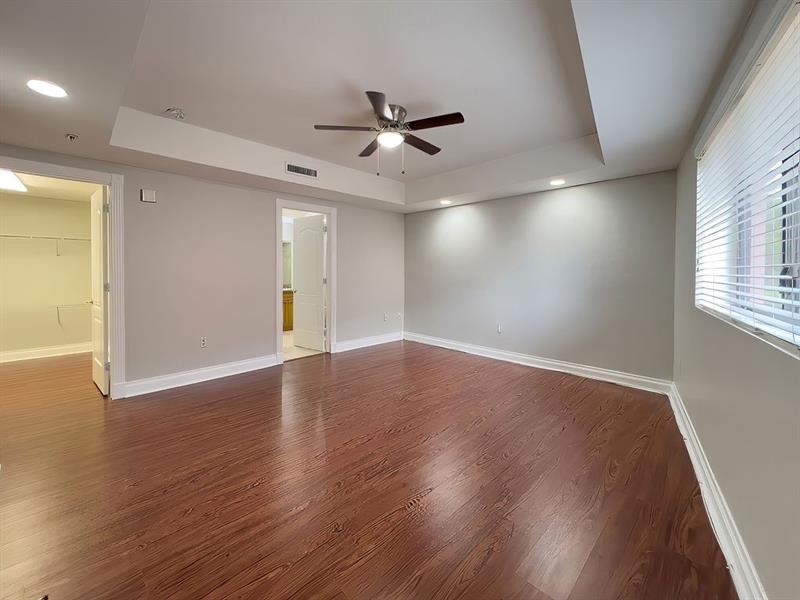 Image 50 of 73 For 4241 Ocean Blvd  102