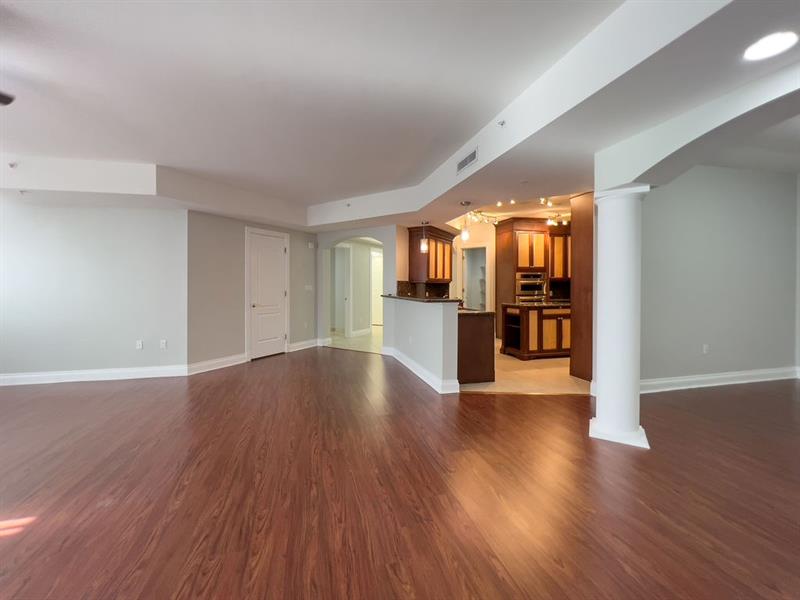 Image 62 of 73 For 4241 Ocean Blvd  102