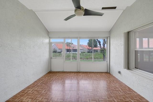 Image 6 of 29 For 6171 Floral Lakes Dr