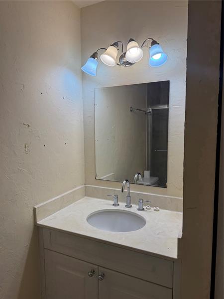 Image 18 of 24 For 6560 41st Pl  6560
