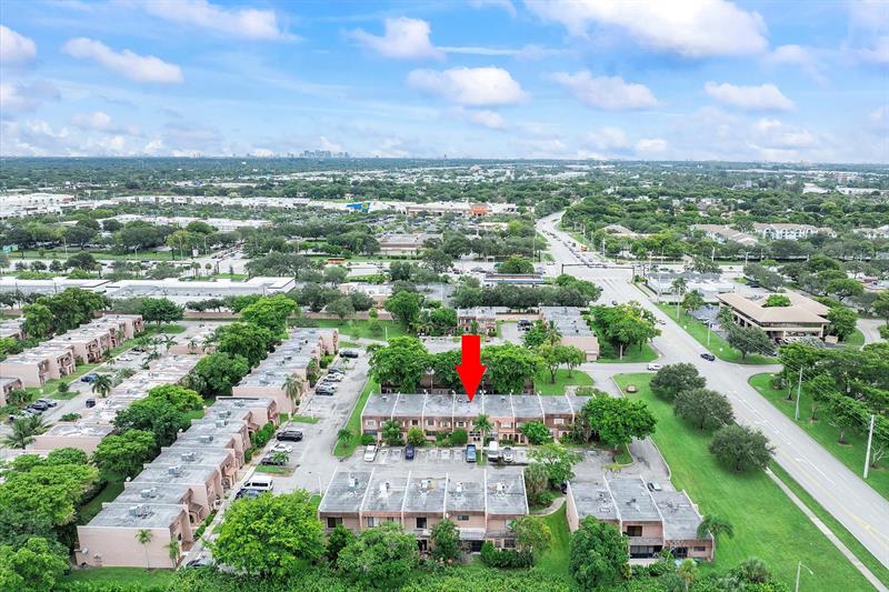Image 31 of 36 For 29 Laredo Pl  29
