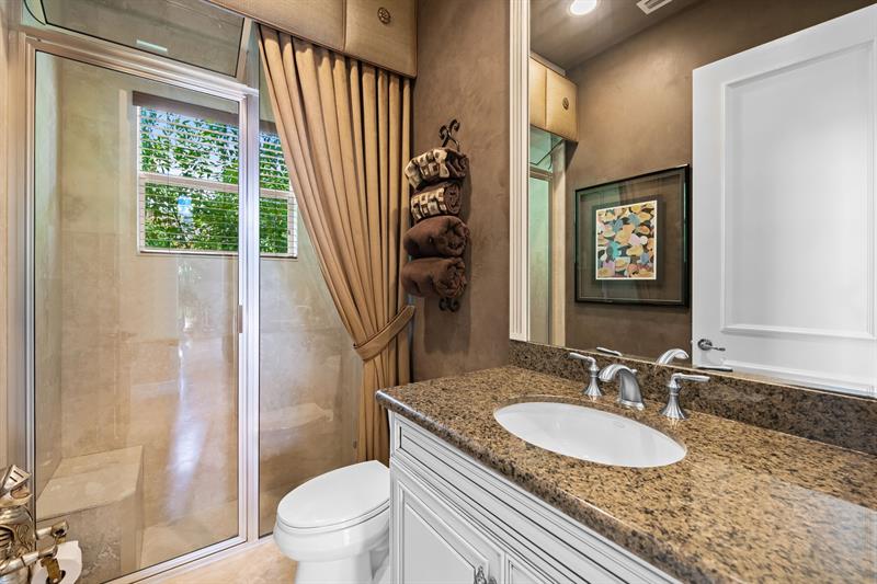 Image 30 of 47 For 12825 Stonebrook Dr
