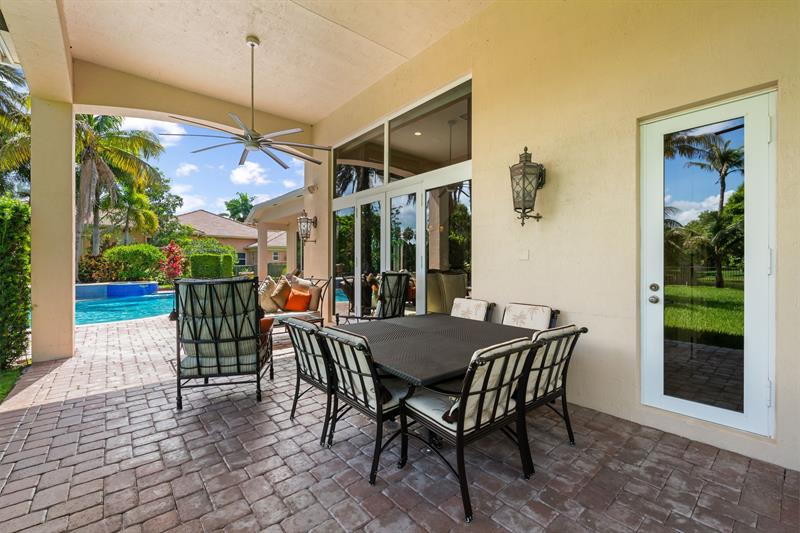 Image 36 of 47 For 12825 Stonebrook Dr