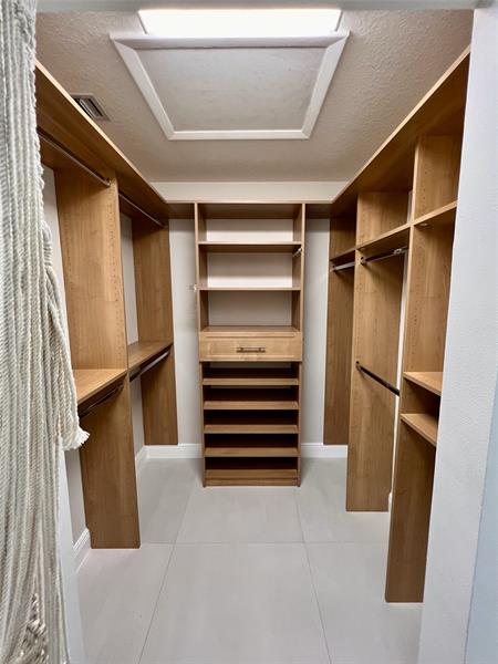 Image 15 of 22 For 720 Birdie Ct