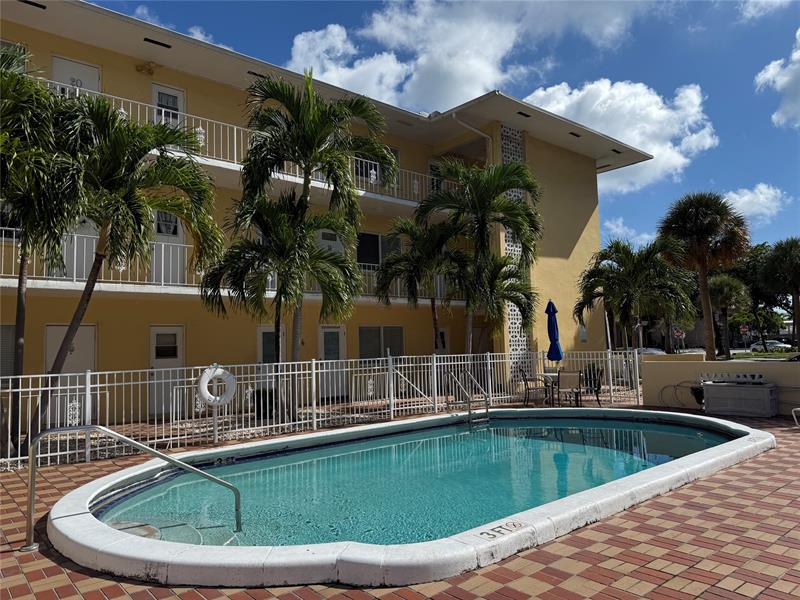 Details for 3061 49th St  7, Fort Lauderdale, FL 33308