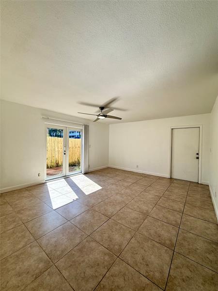 Image 4 of 10 For 3061 49th St  7