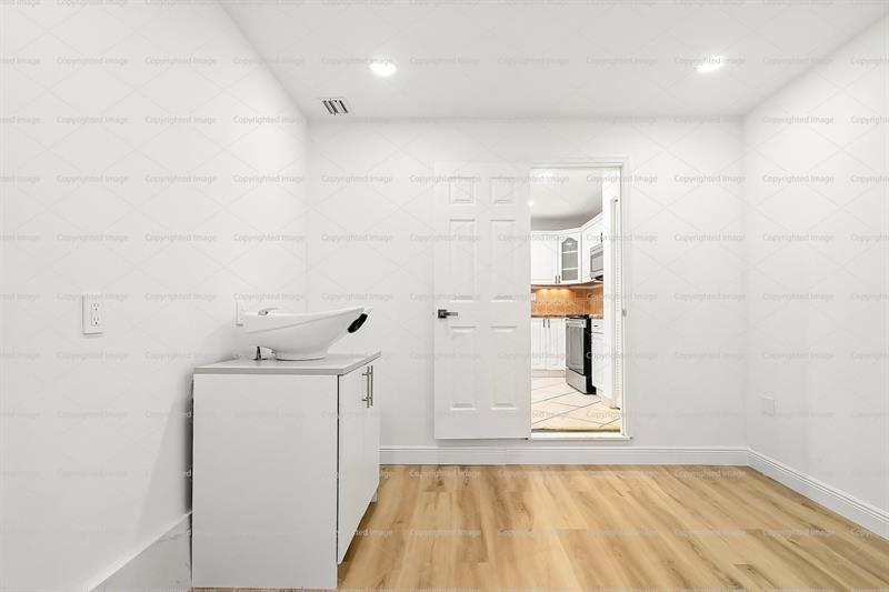 Image 28 of 32 For 10225 Nw 57 Terrace