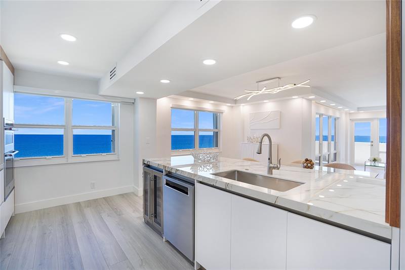 Image 14 of 49 For 5100 Ocean Blvd  1409