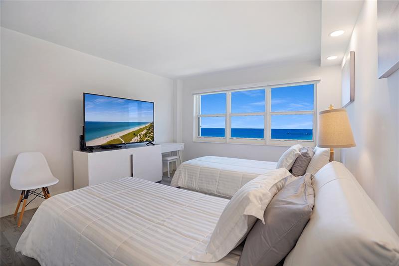 Image 34 of 49 For 5100 Ocean Blvd  1409