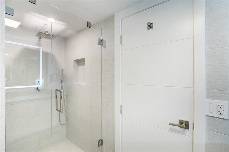 Image 38 of 49 For 5100 Ocean Blvd  1409