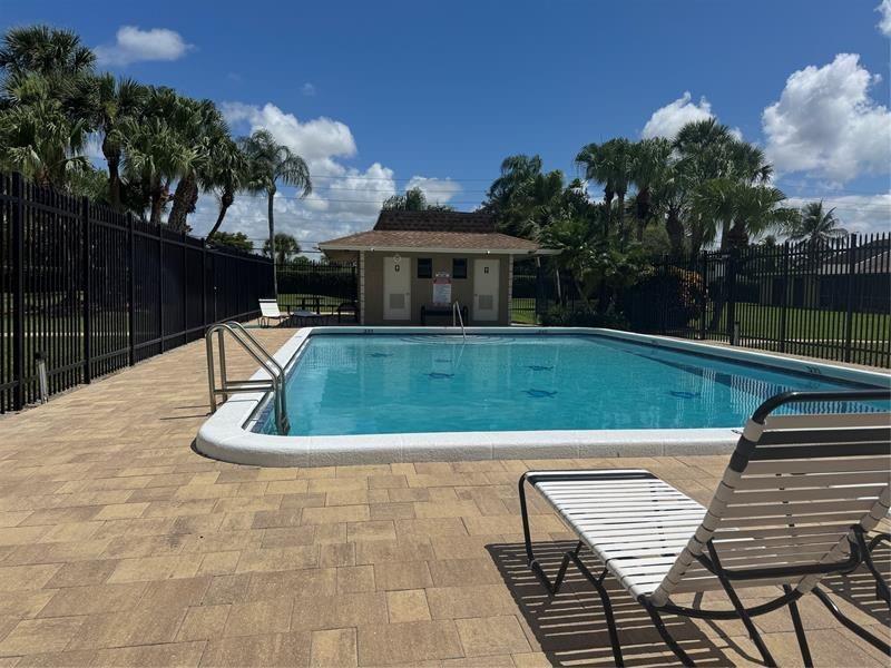 Image 33 of 33 For 10324 Boca Bend West  J4