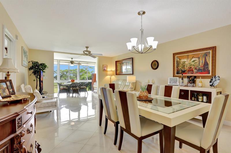 Image 18 of 53 For 1480 80th Ave  407