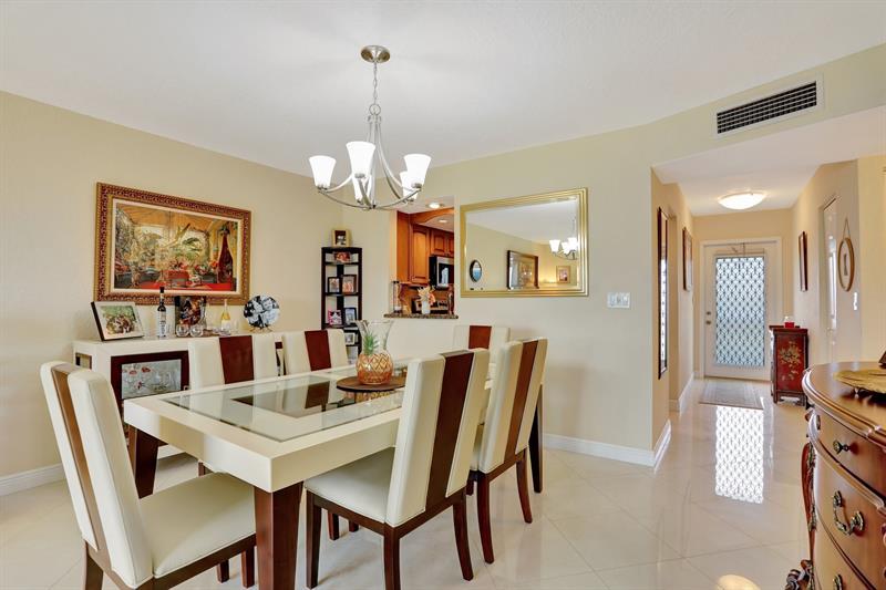 Image 21 of 53 For 1480 80th Ave  407