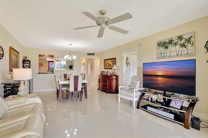 Image 3 of 53 For 1480 80th Ave  407