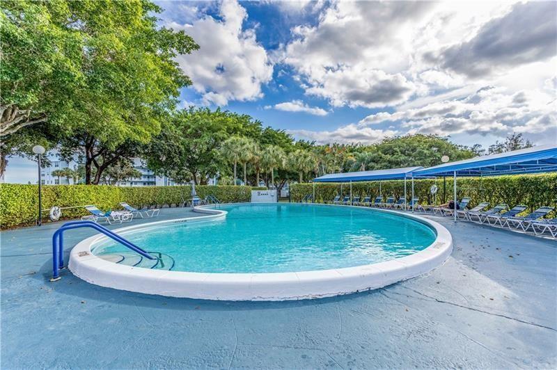 Image 50 of 53 For 1480 80th Ave  407