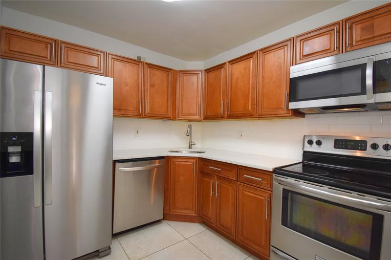 Image 14 of 33 For 9 19th Ct  119c