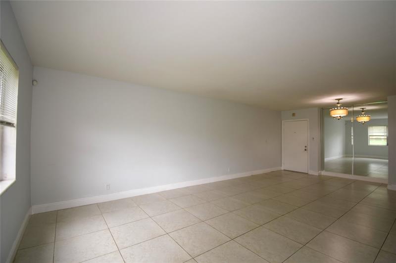 Image 18 of 33 For 9 19th Ct  119c