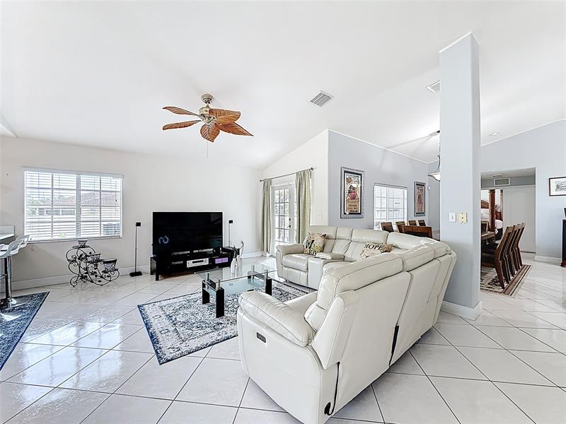 Image 10 of 58 For 17355 282nd St