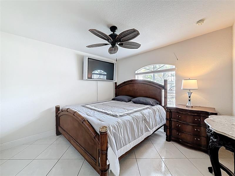 Image 36 of 58 For 17355 282nd St