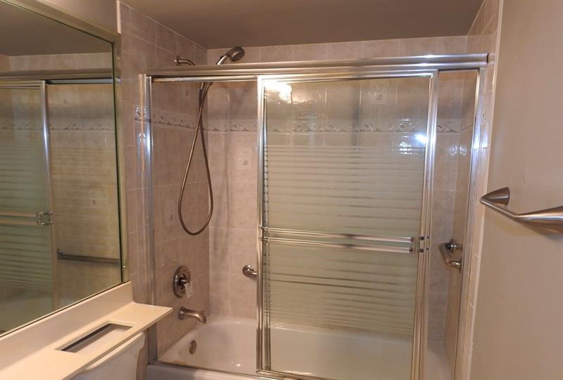 Image 12 of 15 For 7641 Granville Dr  209